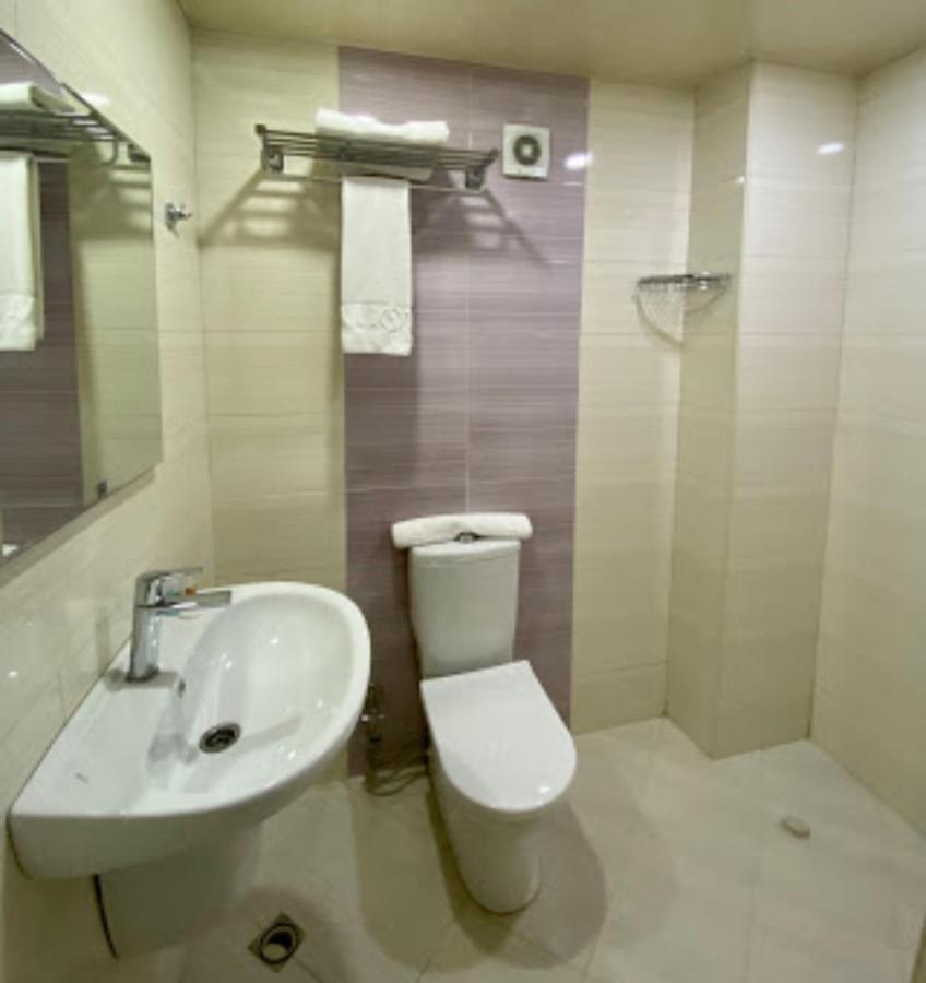 Access Hotel Baky Esterno foto