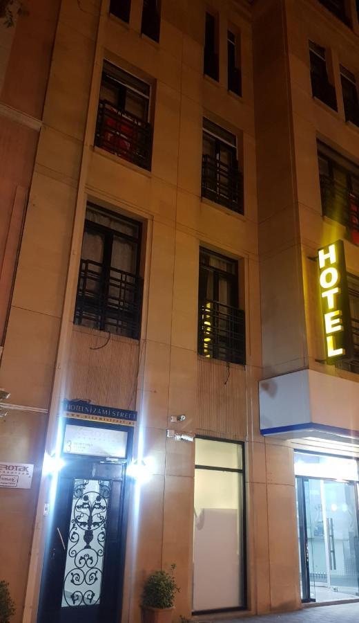 Access Hotel Baky Esterno foto