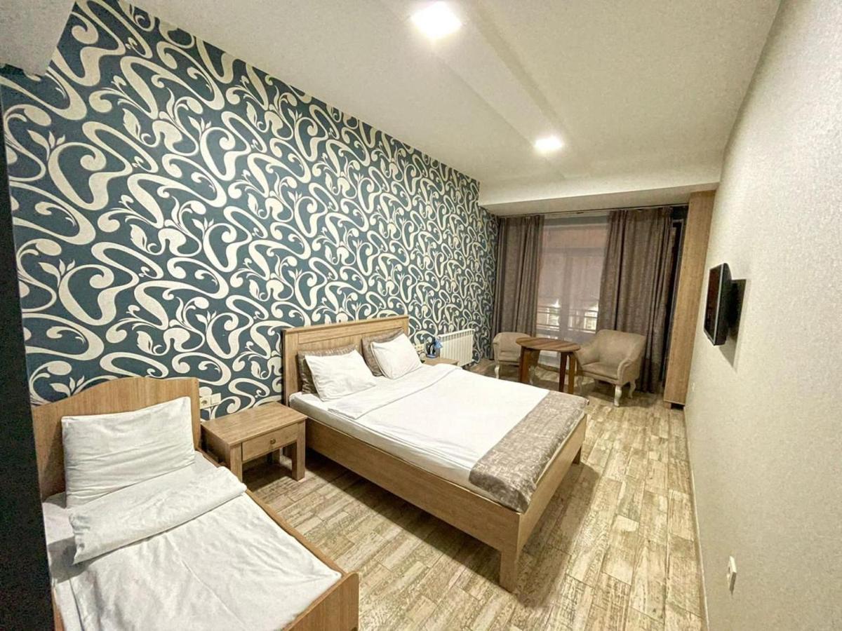 Access Hotel Baky Esterno foto